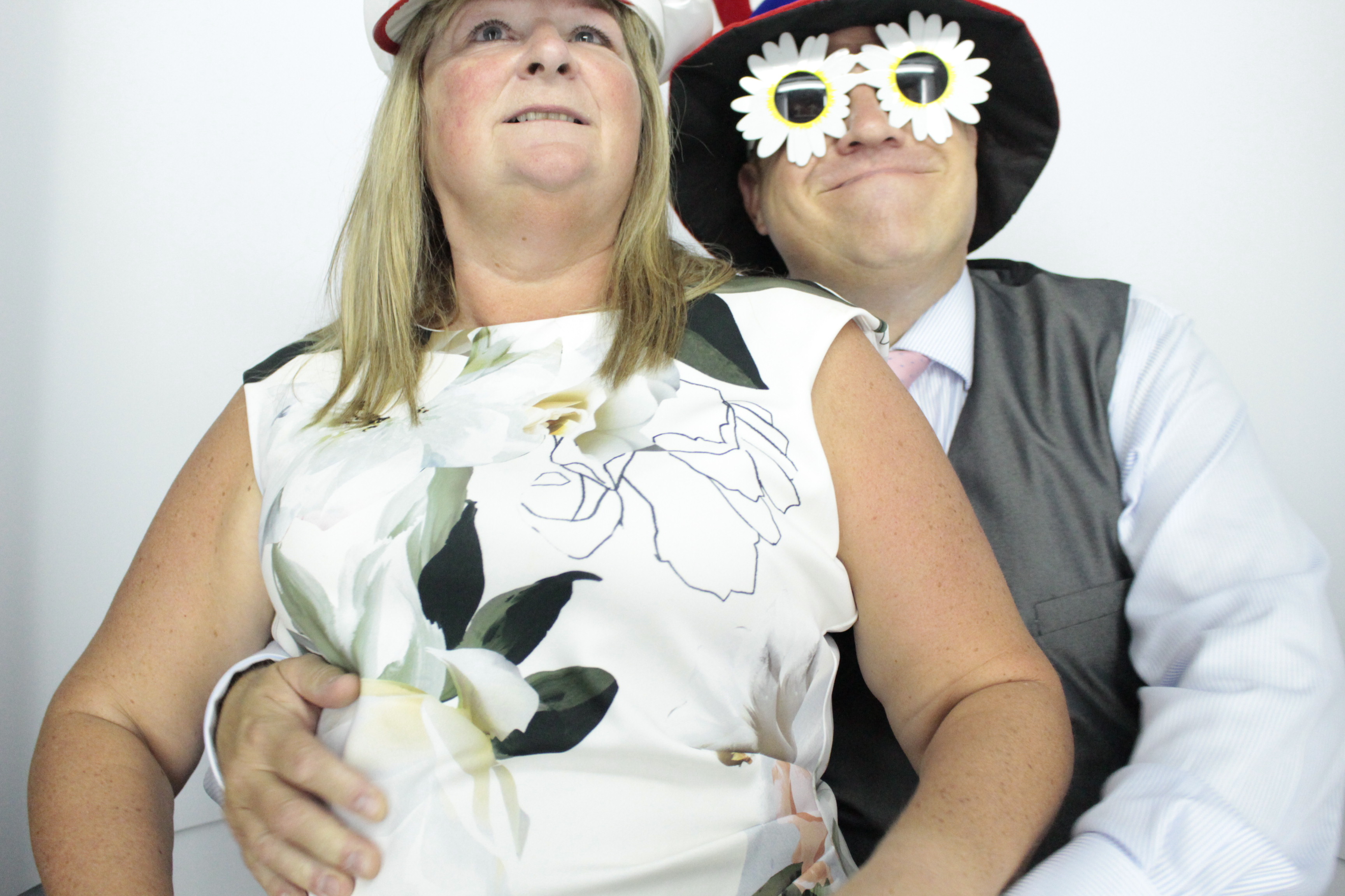 Louise & Dan's Big Day | View more photos from the event at gallery.myphotoboothexperience.co.uk/u/MyPhotoBoothExperienceLtd/Louise-Dans-Big-Day